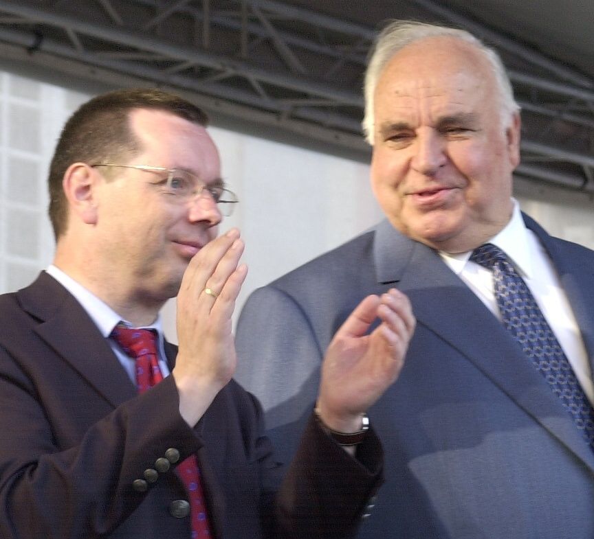 HELMUT KOHL - NAHAUFNAHME